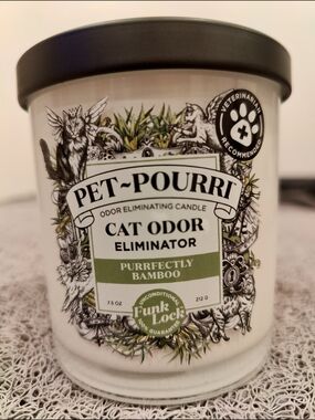 Pet-Pourri Purrfectly Bamboo Cat Odor Eliminator Candle - Green